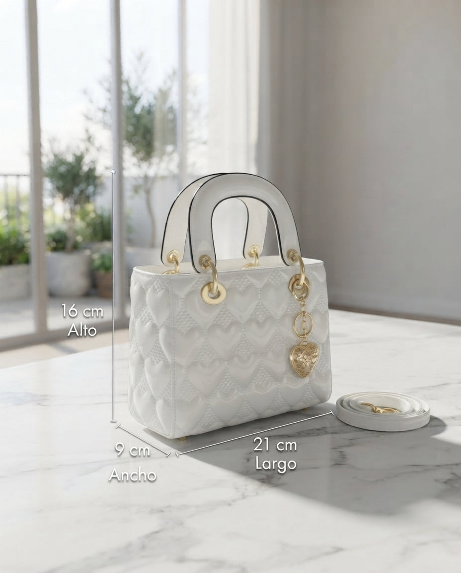 Bolso de Mano Valentina - Diseño Matelassé con Motivo de Corazones